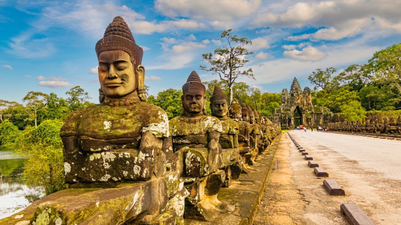 Magnificent historical gate in Siem Reap