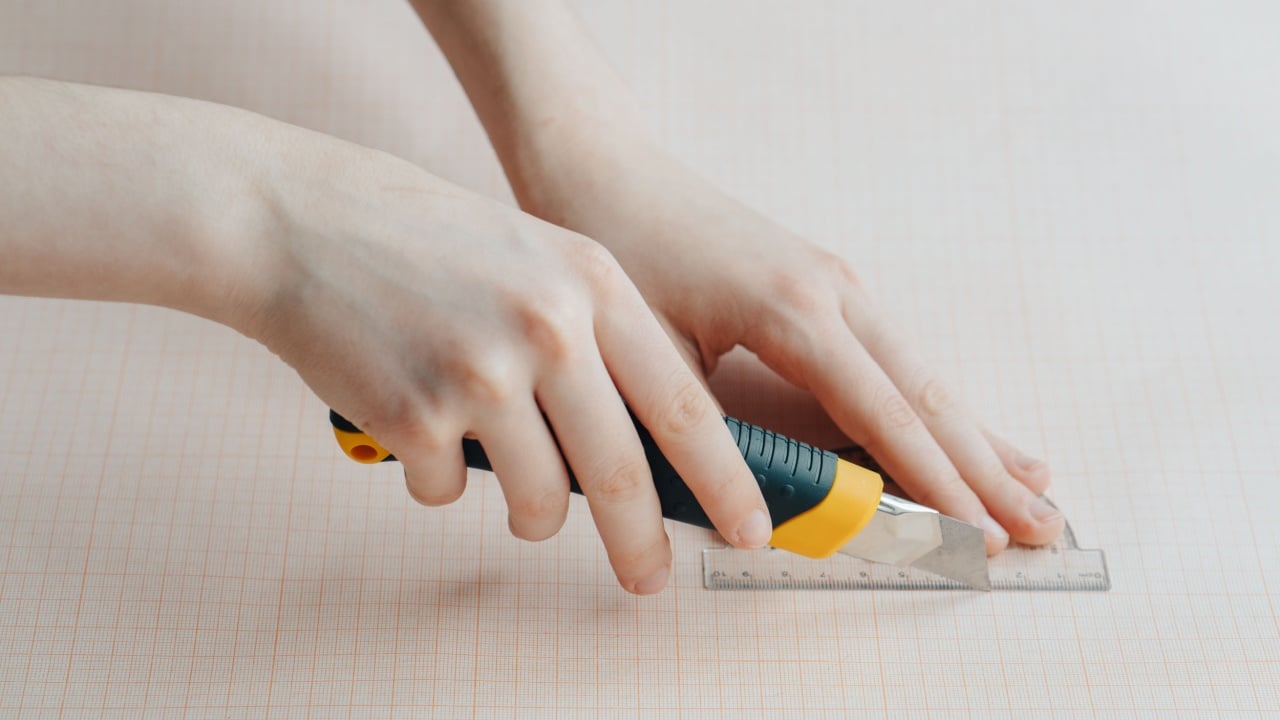stationery knife