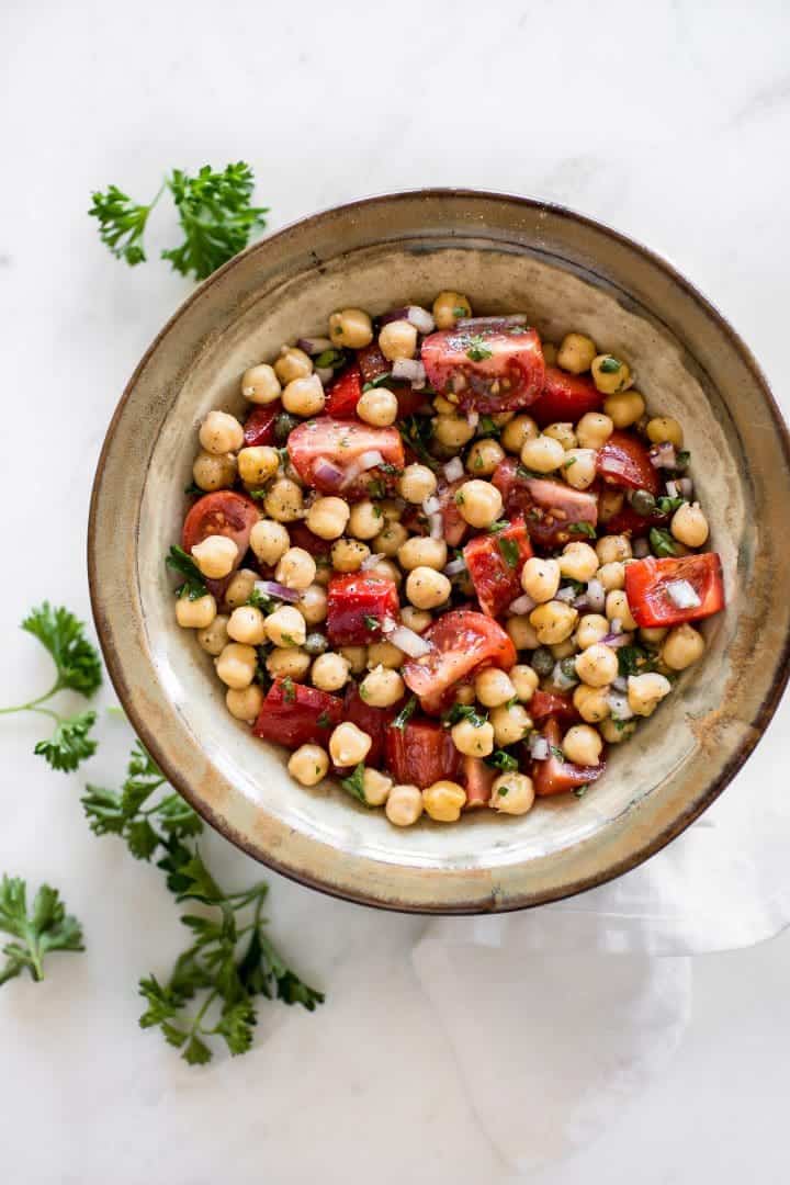 Tomato chickpea salad