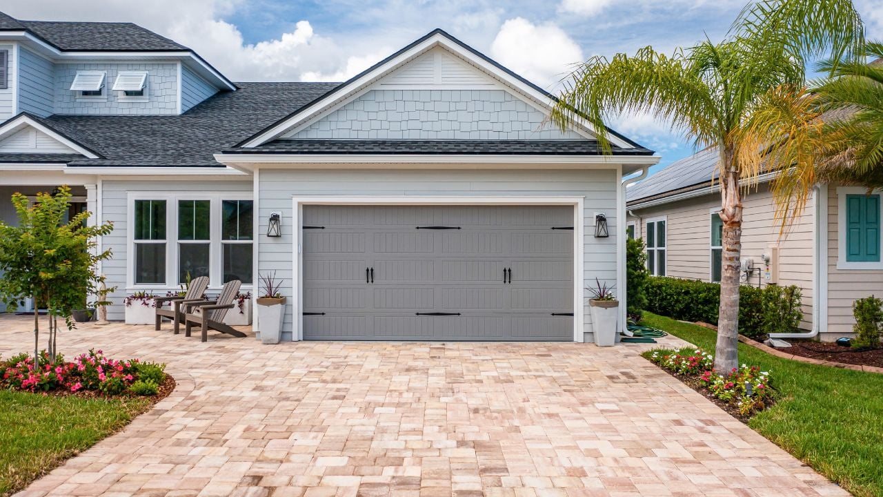 New luxury home construction Exterior